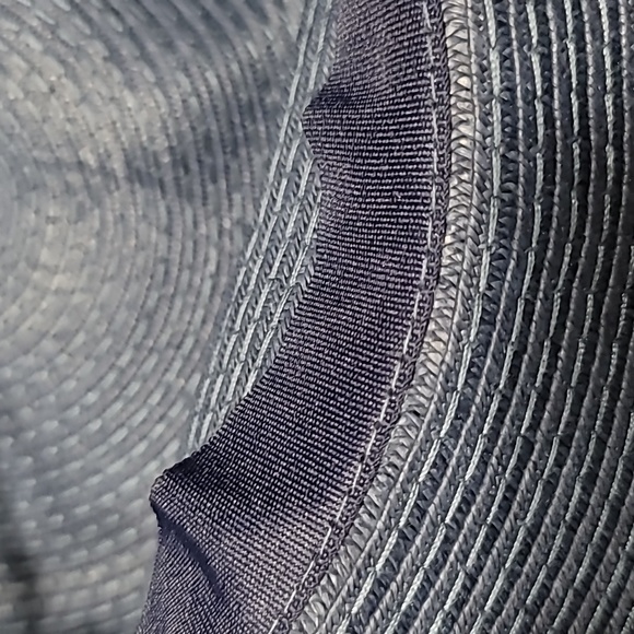 Wide Brim Summer Straw Sun Hat  Beachwear ☀ 🏖 - Picture 9 of 10